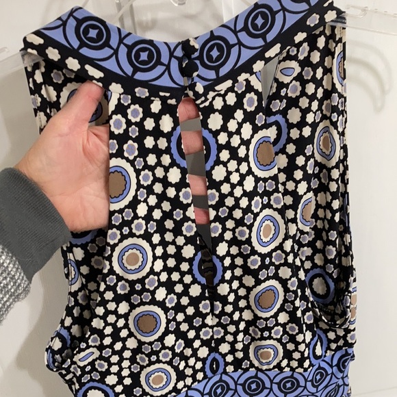 Open Shoulder Halter Dress - Picture 3 of 7